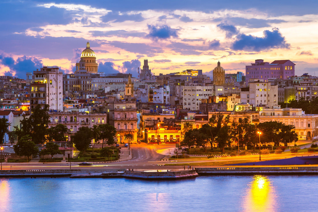 Skyline of Havana (Habana), capital of Cuba 2000pc Puzzle