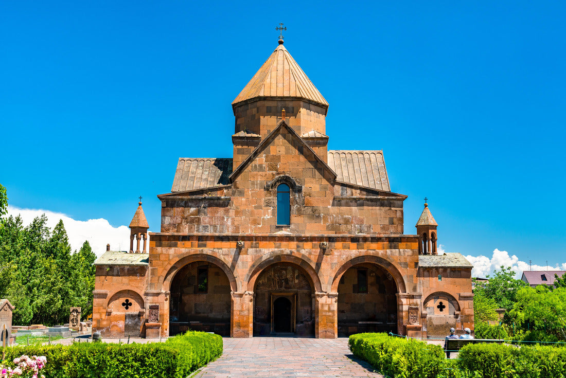 Saint Gayane Church in Etchmiadzin, Armenia 2000pc Puzzle