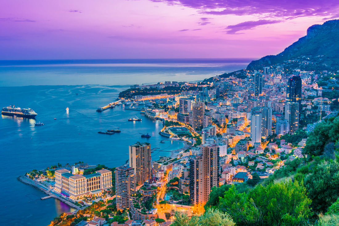 the city of Monaco. French Riviera 2000pc Puzzle