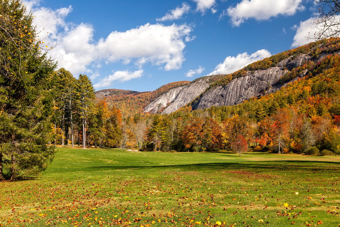 Mountain Range in Autumn in North Carolina 2000pc Puzzle