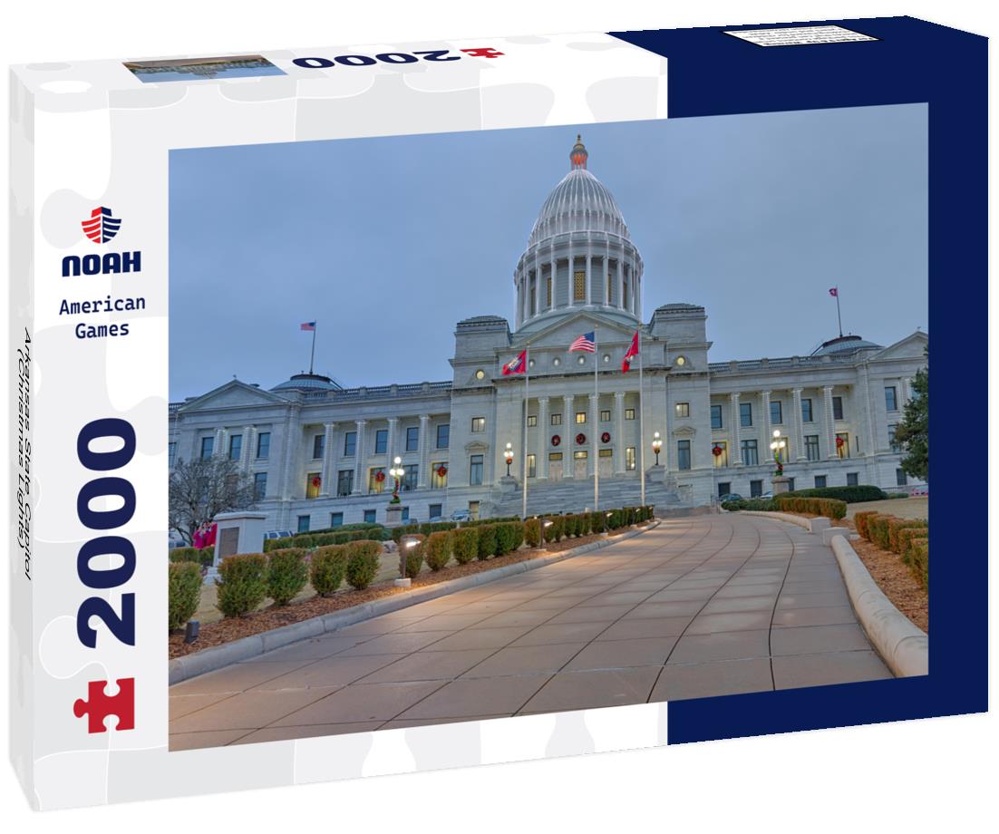 Arkansas State Capitol (Christmas Lights) 2000pc Puzzle