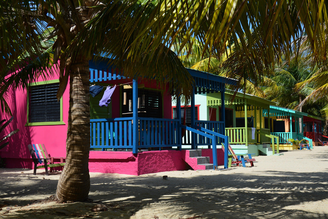 Noah Jigsaw Puzzle Bungalow Coloré Plage de Placencia Belize 2000 pieces