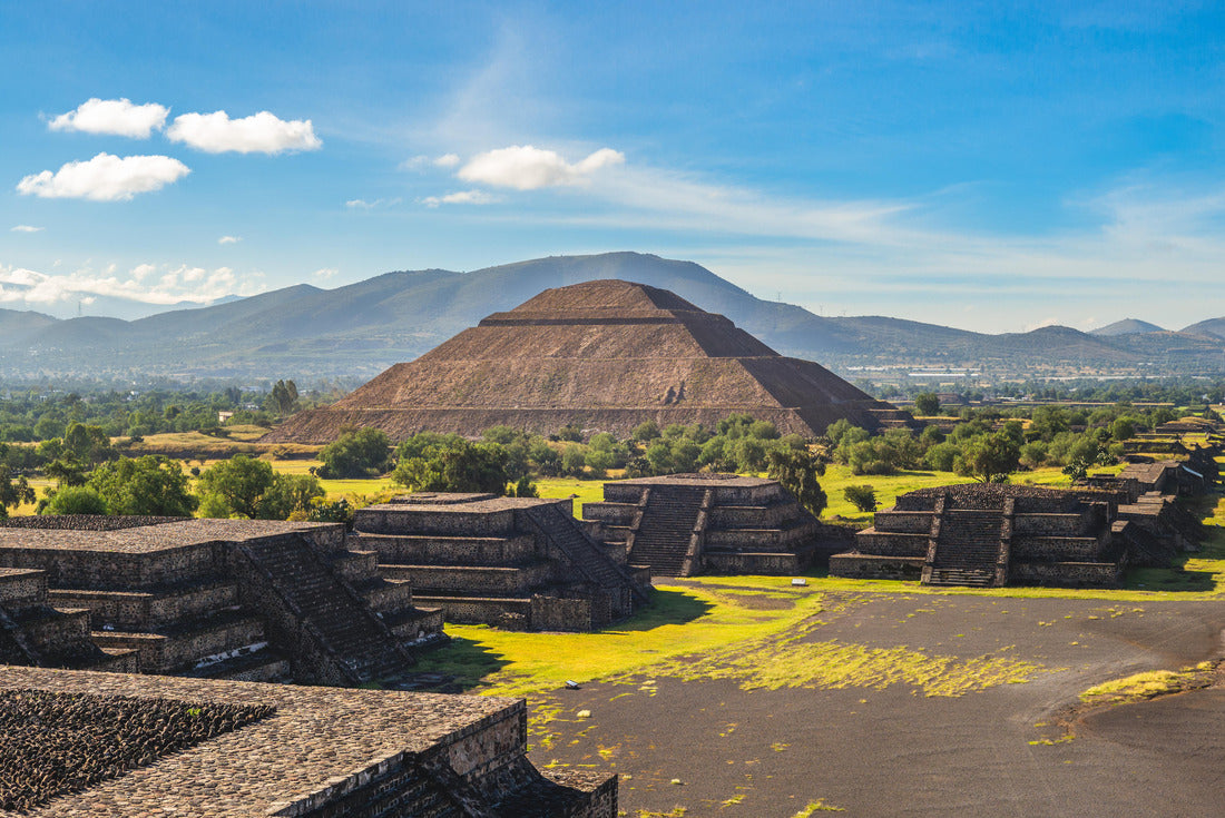Pyramid of the Sun in Teotihuacan, Mexico 2000pc Puzzle