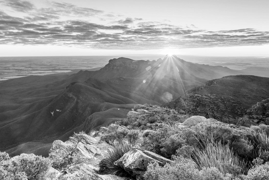 Early morning / sunrise from the peak of Bluff Knoll in the Stirling Range National Park, Western Australia, Australia 2000pc PuzzleBlack and White