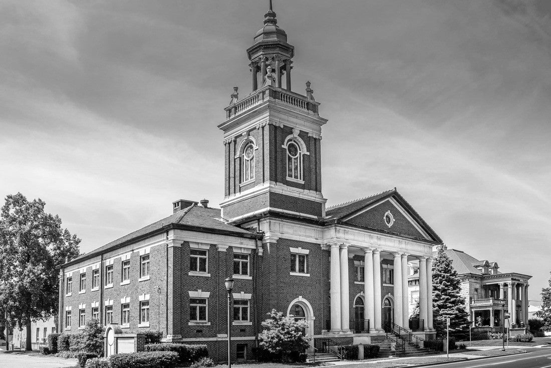 Noah Jigsaw Puzzle First Presbyterian Church of Mishawaka, Indiana in black white 2000 pieces