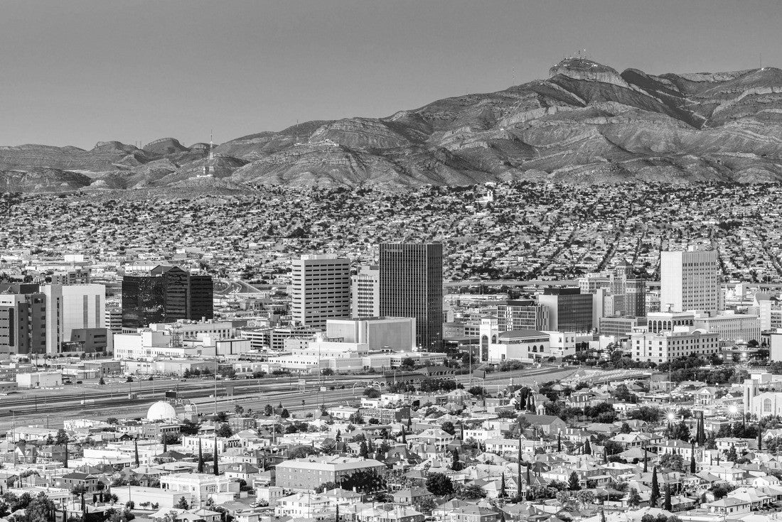 Noah Jigsaw Puzzle El Paso, Texas, USA downtown city skyline at twilight in black white 2000 pieces