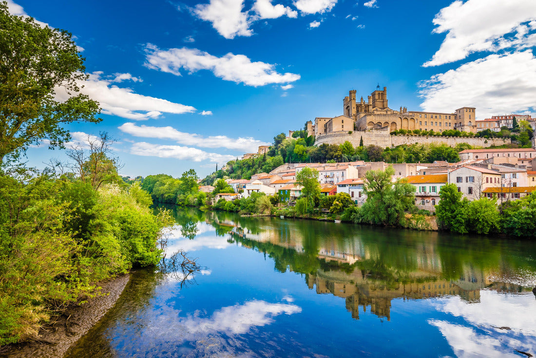 Noah Jigsaw Puzzle Beziers - Hérault, France 2000 Pieces