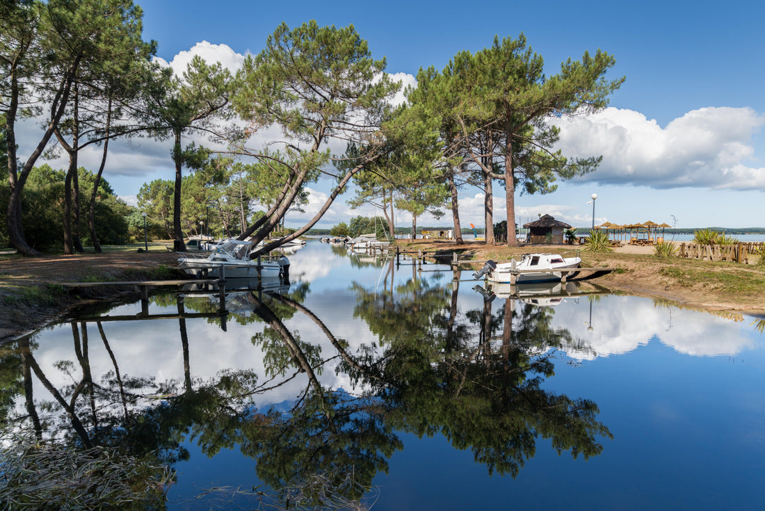 Lake Biscarrosse, France 2000pc Puzzle