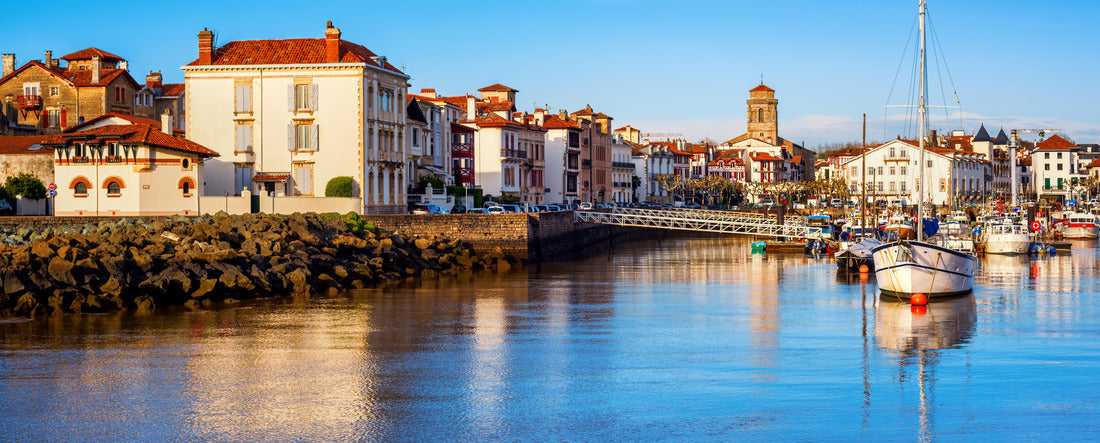 St Jean de Luz old town and harbor, France 2000pc Panoramic Puzzle