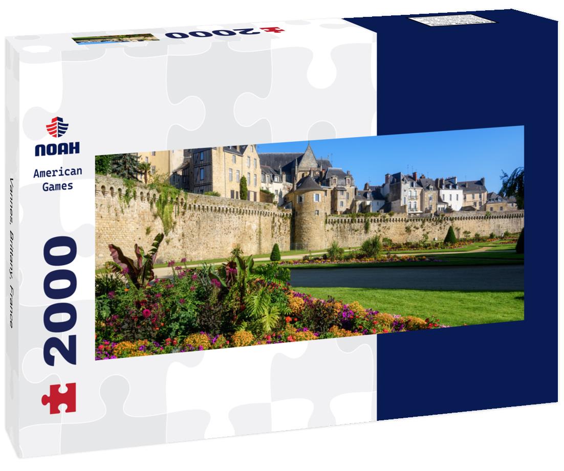 Vannes, Brittany, France 2000pc Panoramic Puzzle