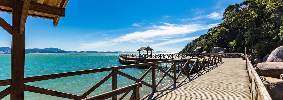 Noah Jigsaw Puzzle View of Laranjeiras beach, Balneario Camboriu. Santa Catarina, Brazil, Panorama Panorama 1000 Pieces
