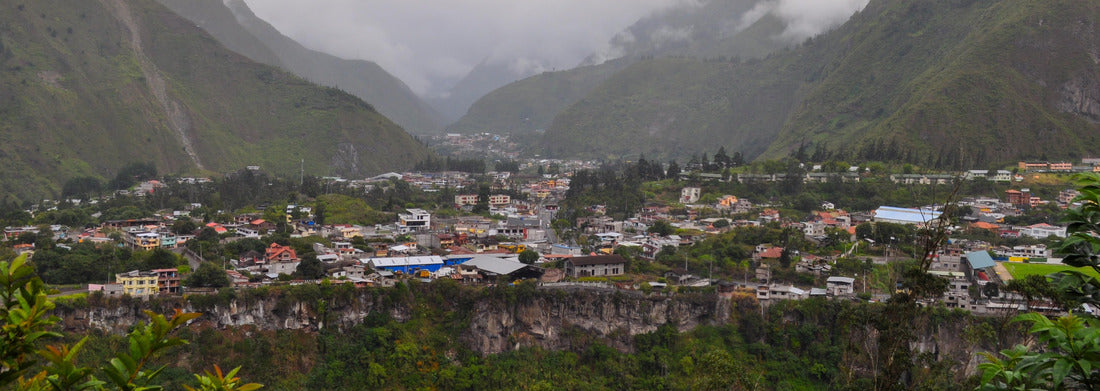 Noah Jigsaw Puzzle Baños de Agua Santa, Ecuador, Panorama Panorama 1000 Pieces
