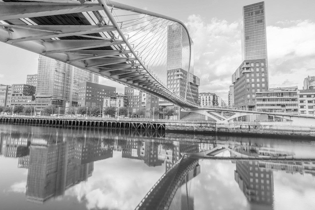 The Pedro Arrupe footbridge is a modern bridge crossing the Nervion Bridge in Bilbao, Basque Country, Spain 2000pc PuzzleBlack and White