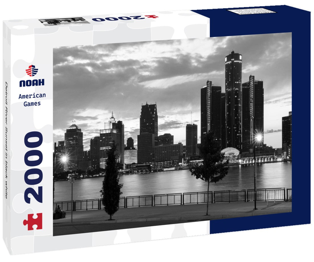 Detroit River Sunset 2000pc PuzzleBlack and White