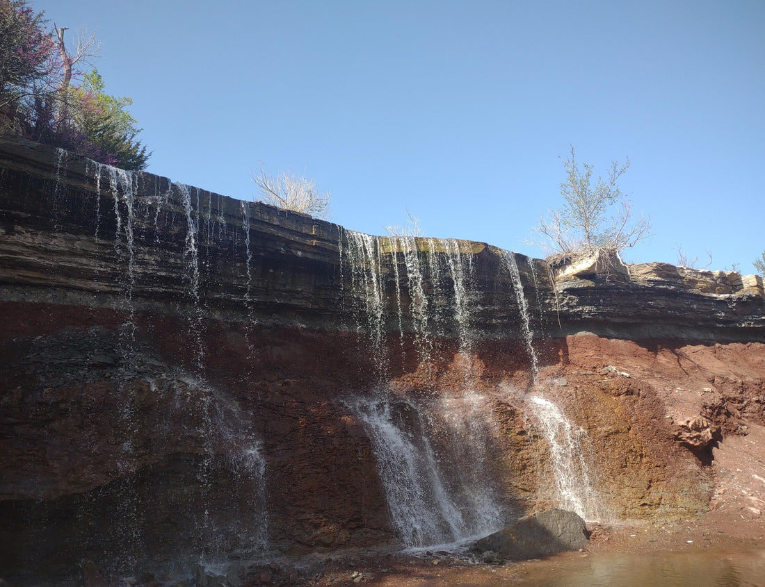 Waterfall outside of Arkansas City Kansas 1000pc Puzzle