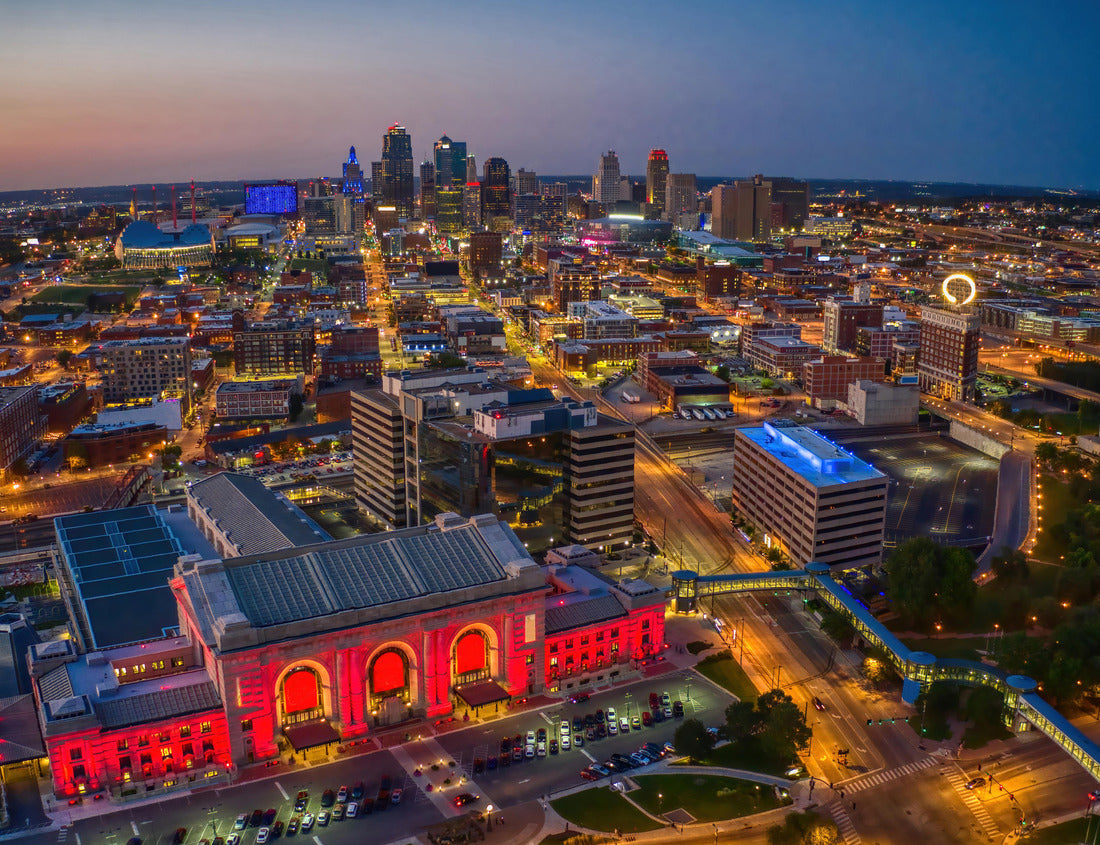 Noah Jigsaw Puzzle Aerial View of Kansas City, Missouri during the Summer 1000 Pieces