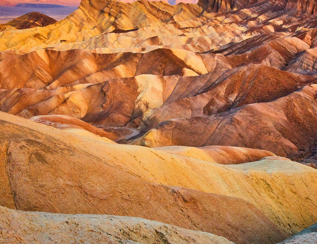 Noah Jigsaw Puzzle Iconic sunrise colorful waves at Zabriskie Point in Death Valley National Park 1000 Pieces
