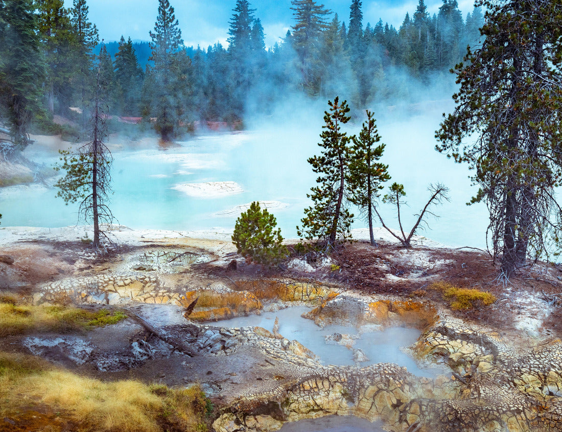 Noah Jigsaw Puzzle Boiling Springs Lake in Lassen Volcanic National Park in California 1000 Pieces