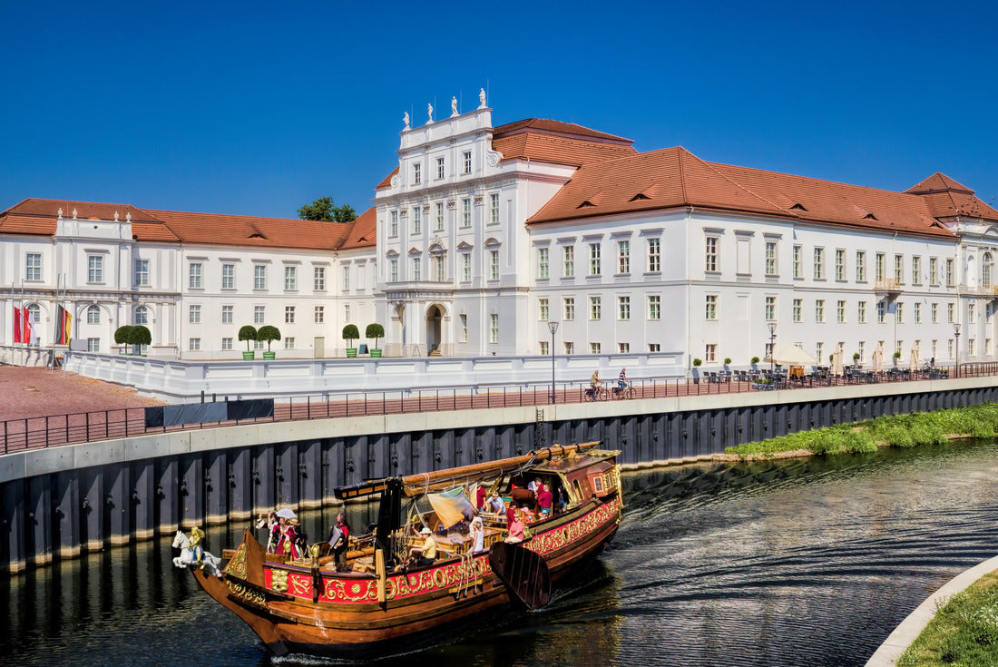 Havel canal at Oranienburg castle, Germany 2000pc Puzzle