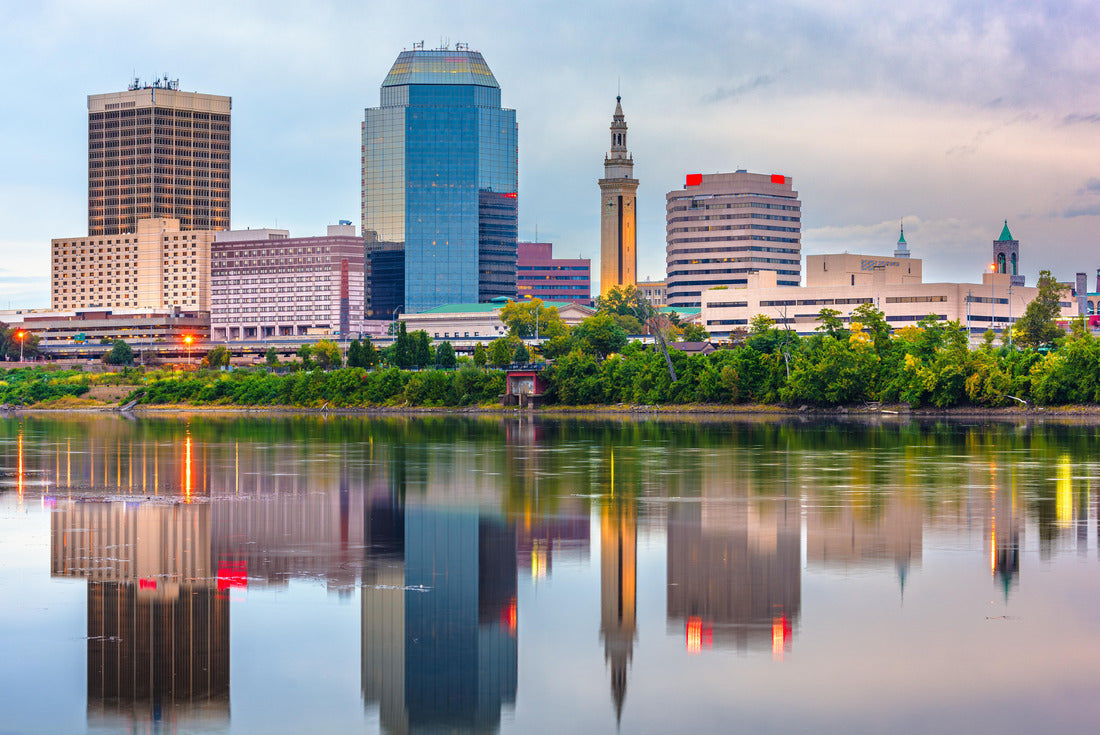 Springfield, Massachusetts, USA downtown skyline at dusk 2000pc Puzzle