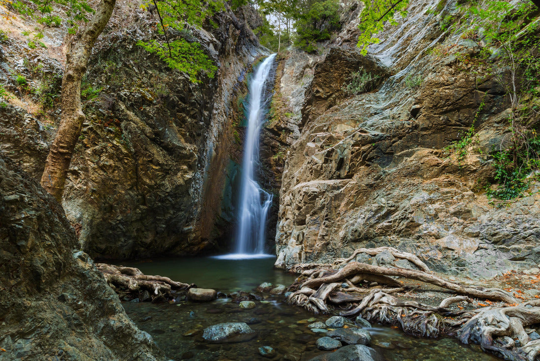 Millomeris Waterfalls in Cyprus - nature background 2000pc Puzzle