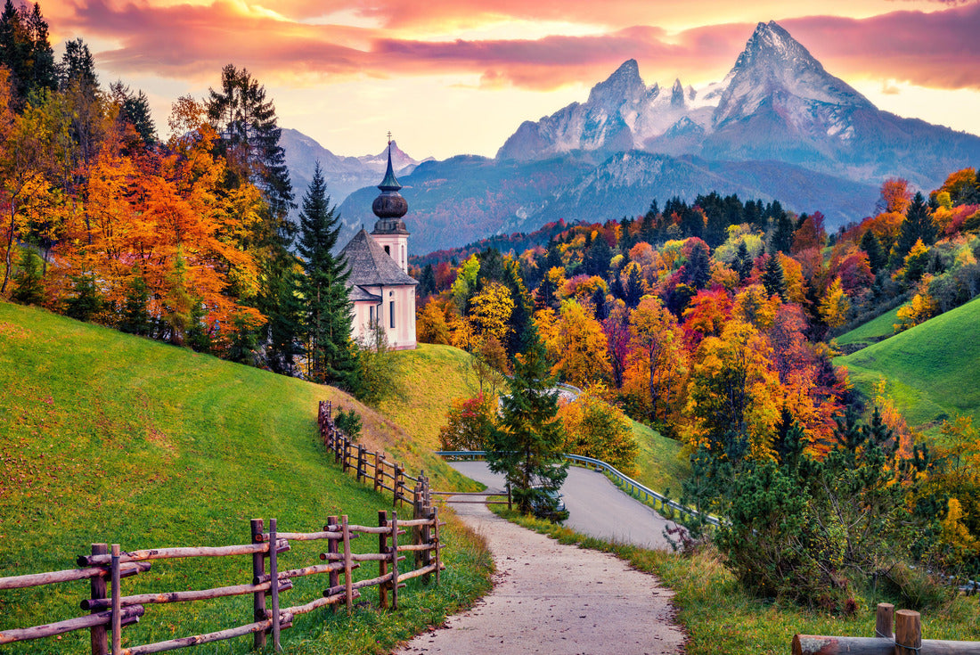 Iconic image of Bavaria with Maria Gern church and Hochkalter peak 2000pc Puzzle