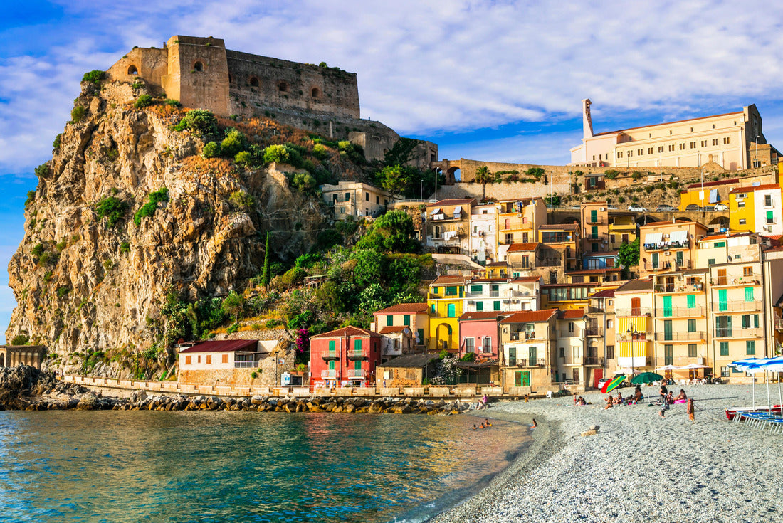 Calabria, Scilla medieval town with beautiful beach. Southern Italy 2000pc Puzzle