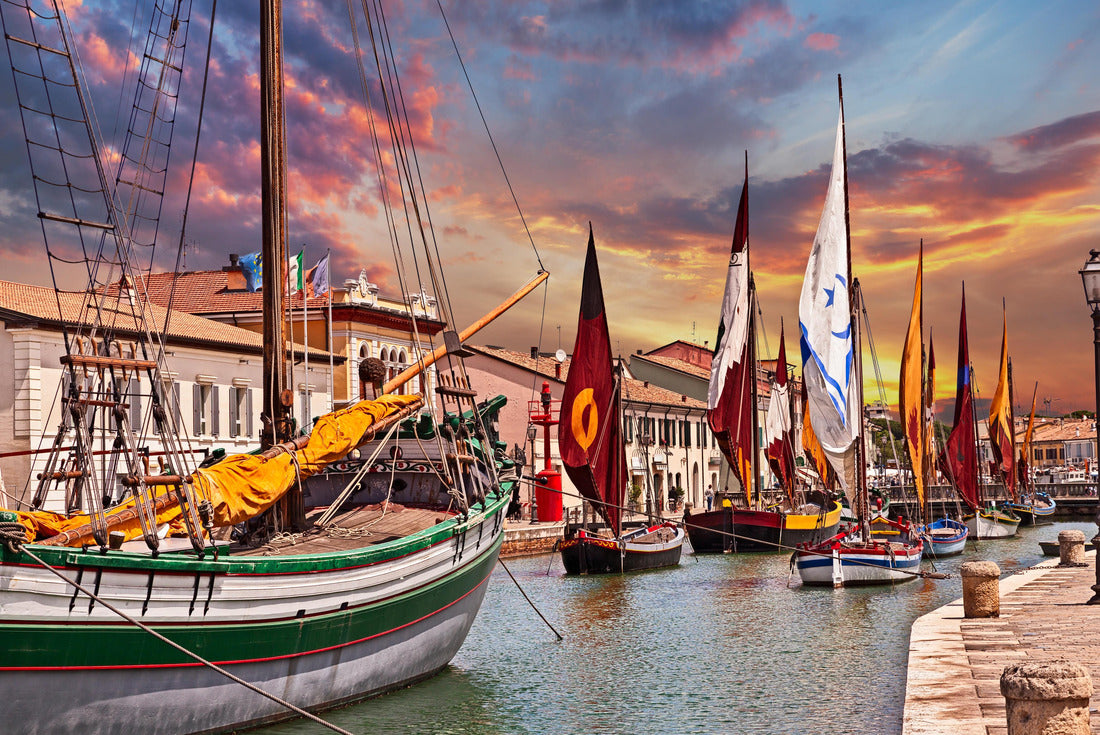 Cesenatico, Emilia Romagna, Italy: View of the harbor canal designed by Leonardo da Vinci in the old city on the Adriatic coast with the old wooden sailing boats 2000pc Puzzle
