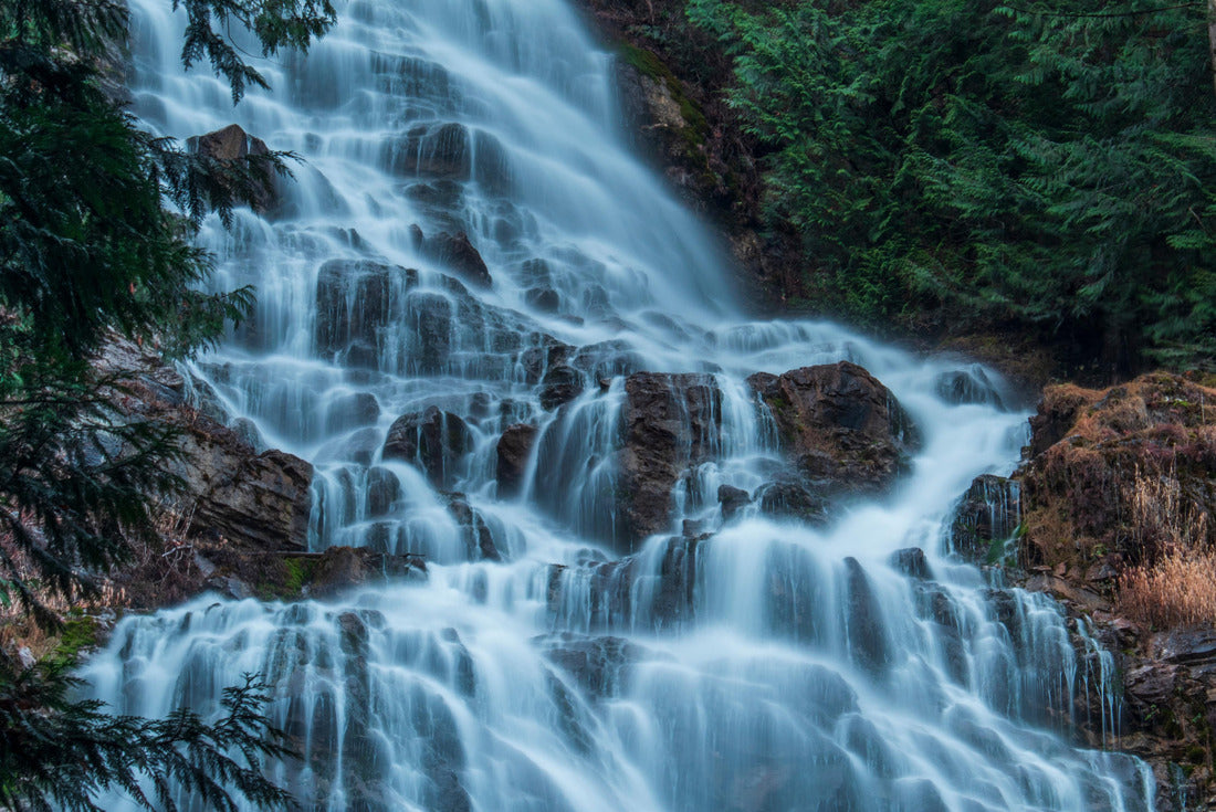 Noah Jigsaw Puzzle Bridal Veil Falls. Chilliwack, BC, Canada 2000 pieces