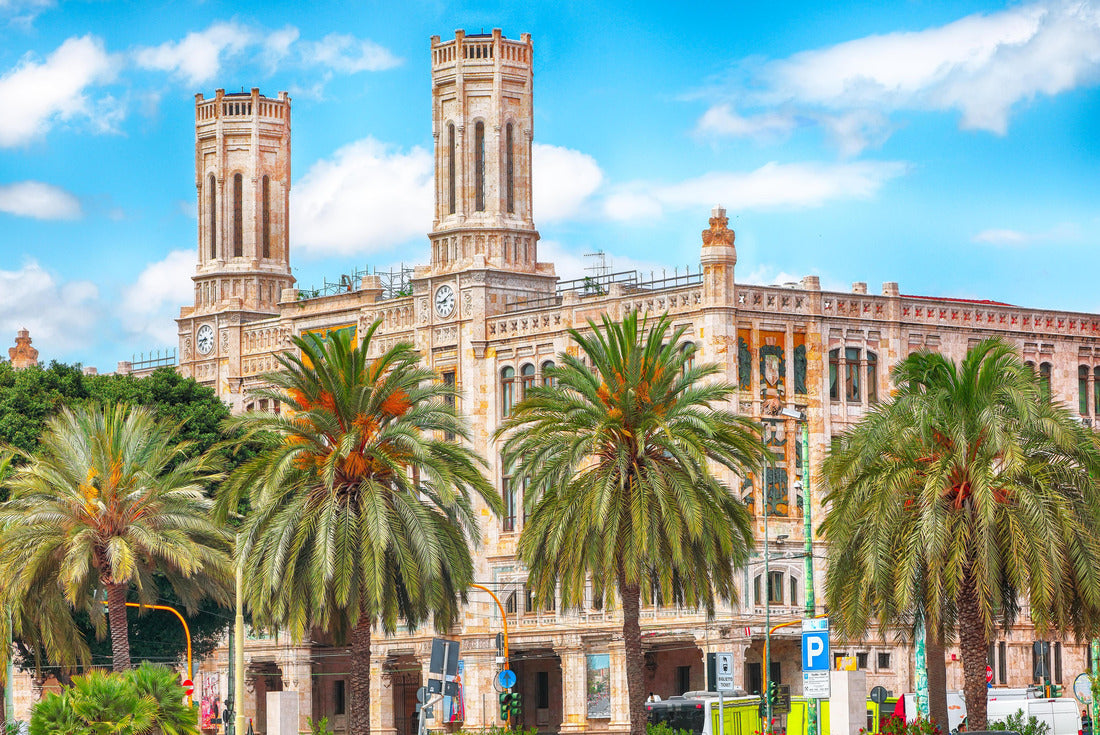 Town Hall, Municipio di Cagliari and Street with typical architecture of the old center of Cagliari. Location: Cagliari, Sardinia, Italy 2000pc Puzzle