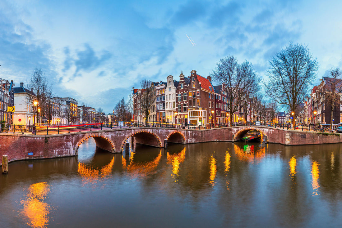 Amsterdam, Netherlands bridges and canals at twilight 2000pc Puzzle