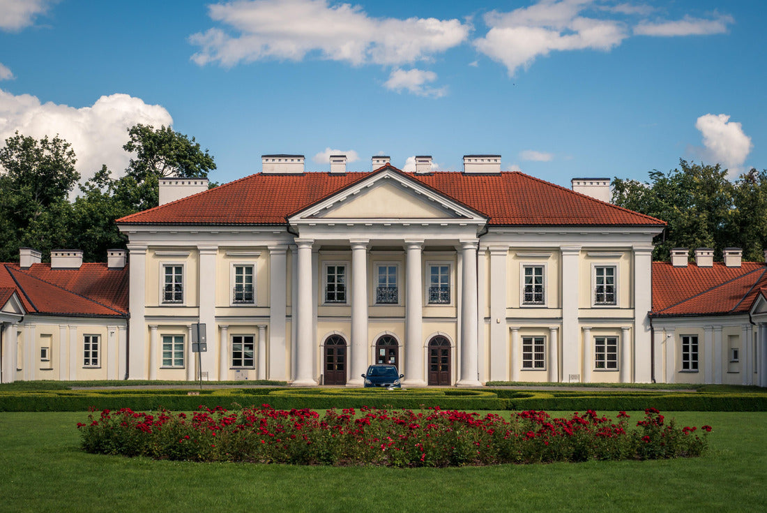 Palace from the 18th century on sunny days in Siedlce, Masovia, Poland 2000pc Puzzle