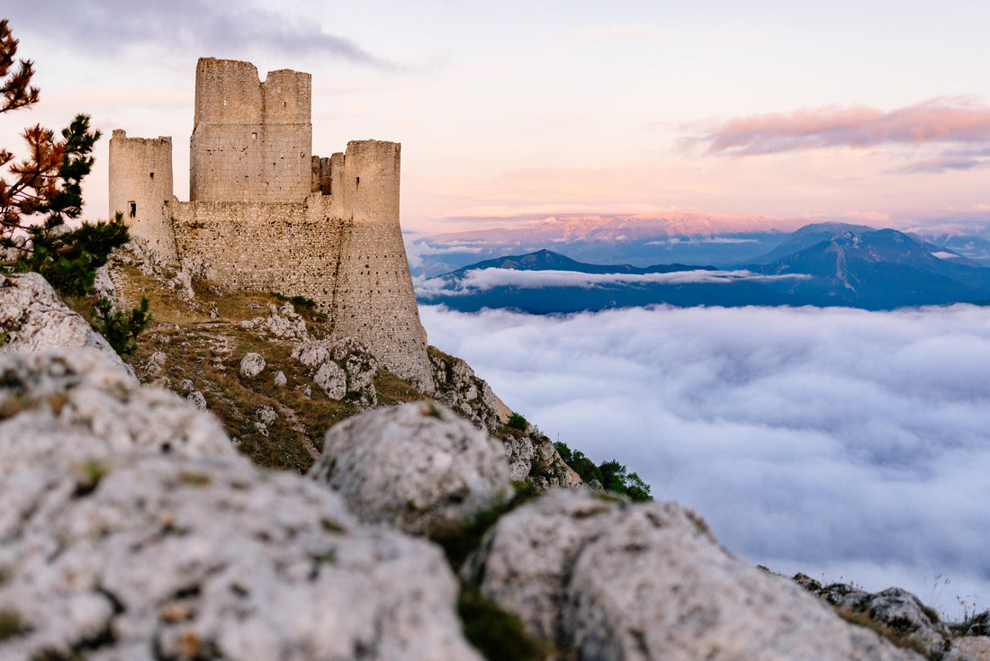Rocca Calascio at sunset, Gran Sasso National Park, Abruzzo, Italy 2000pc Puzzle