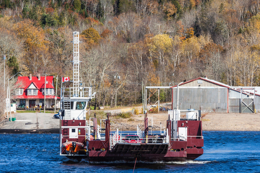 Canada, New Brunswick, Saint John River Valley. Evandale Ferry on the St. John River 2000pc Puzzle