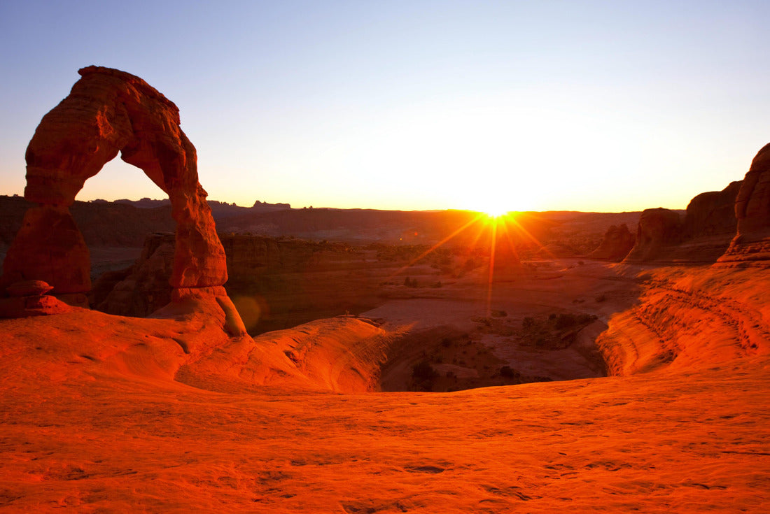 Noah Jigsaw Puzzle Delicate Arch in Arches National Park, Utah 2000 pieces