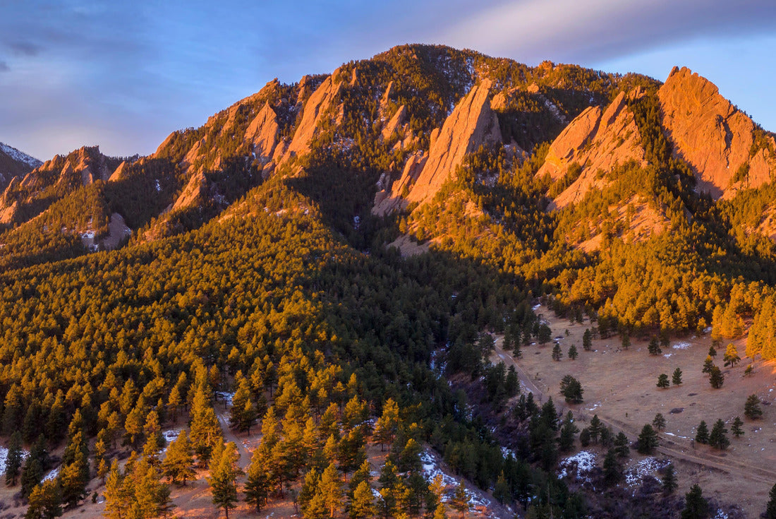 Green Mountain Antenna with Bear Tops in the Distance just after sunrise in Boulder, Colorado in winter 2000pc Puzzle