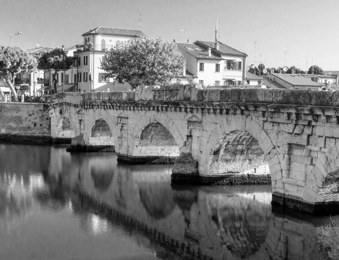 Noah Jigsaw Puzzle Carlsbad Caverns National Park, Carlsbad, New Mexico in black white 1000 pieces