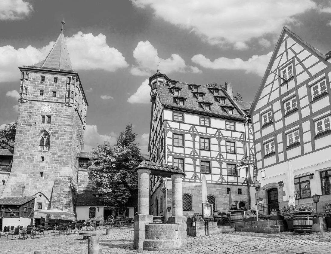 Noah Jigsaw Puzzle Ottoman Monumental Gate, La Goulette, Tunisia, North Africa, Africa in black white 1000 pieces