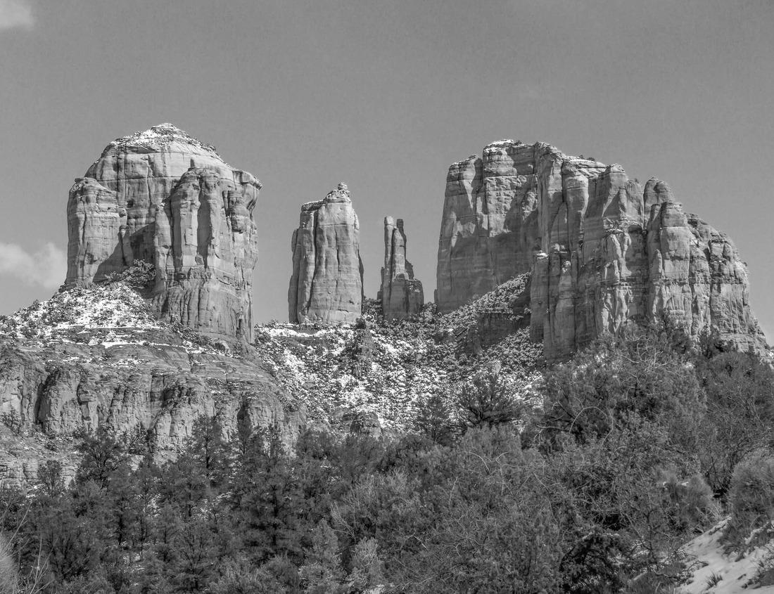 Noah Jigsaw Puzzle Fort Spokane in Lake Roosevelt National Recreation Area in Washington State, USA in black white 1000 pieces