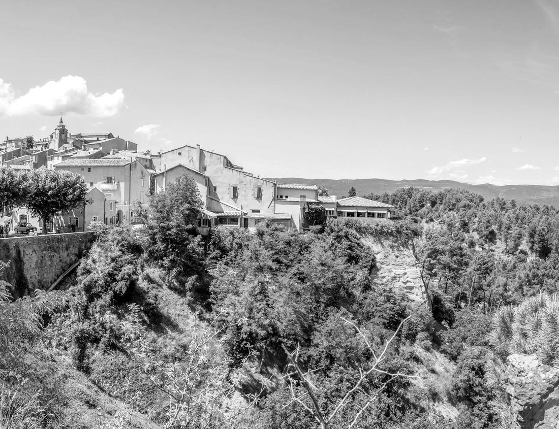 Noah Jigsaw Puzzle Fez, Morocco: Bab Bou Jeloud, or Blue gate is an ornate city gate in Fes el Bali, entrance in the old city or Medina. North Africa travel destination in black white 1000 pieces
