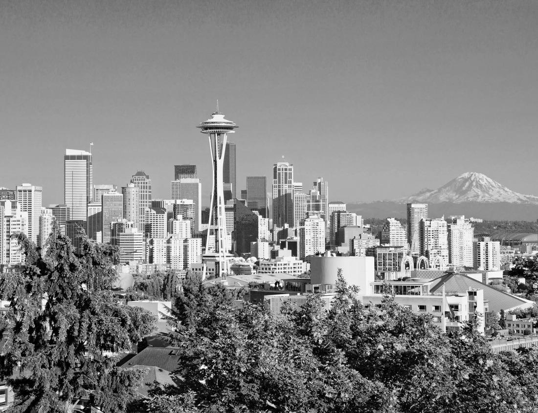 Noah Jigsaw Puzzle Omaha, Nebraska, USA Skyline on the Missouri River at dusk in black white 1000 pieces