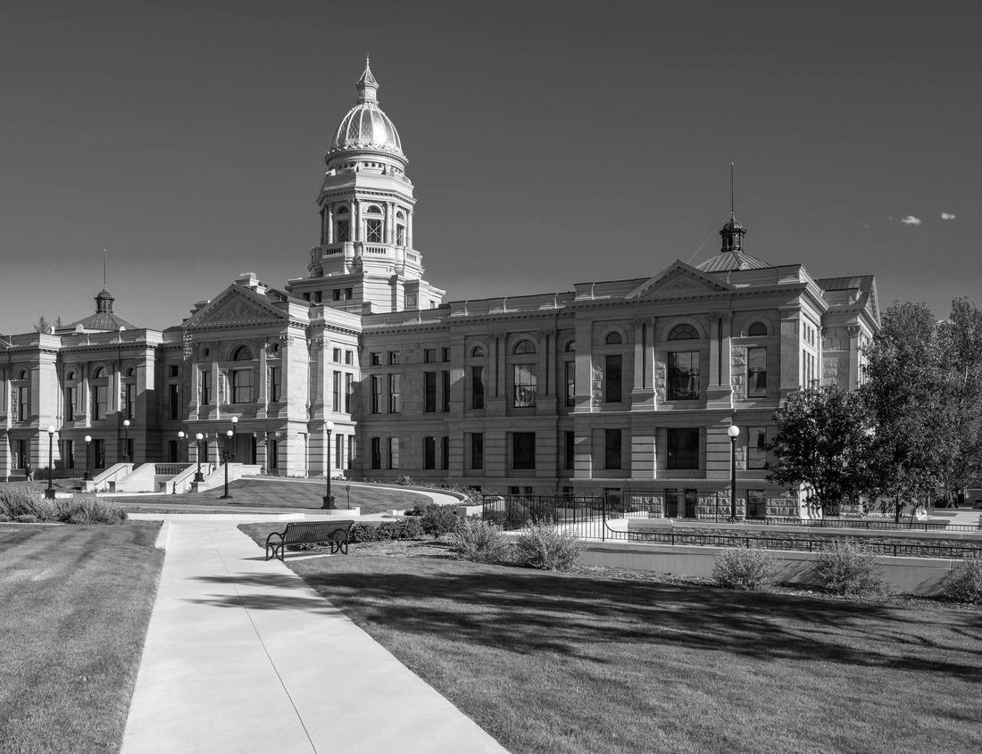 Noah Jigsaw Puzzle A view of the Blue Ridge mountains from the Appalachian Trail atop Round Bald in Tennessee-North Carolina in black white 1000 pieces