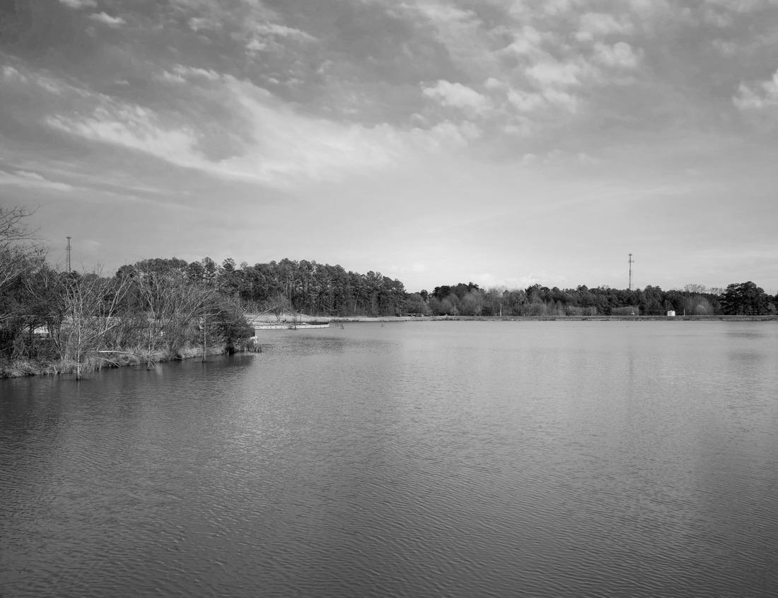 Noah Jigsaw Puzzle Rabat, Morocco. Hassan Tower is the minaret Almohad Caliphate mosque medieval ruins in black white 1000 pieces