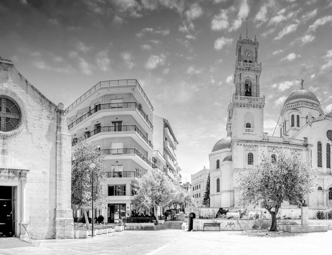 Noah Jigsaw Puzzle Geiranger Fjord, Norway. Nature in fjords. Traveling by boat on a Norwegian fjord. Scandinavia. View of nature from the drone. Seven Sisters Waterfall in black white 1000 pieces