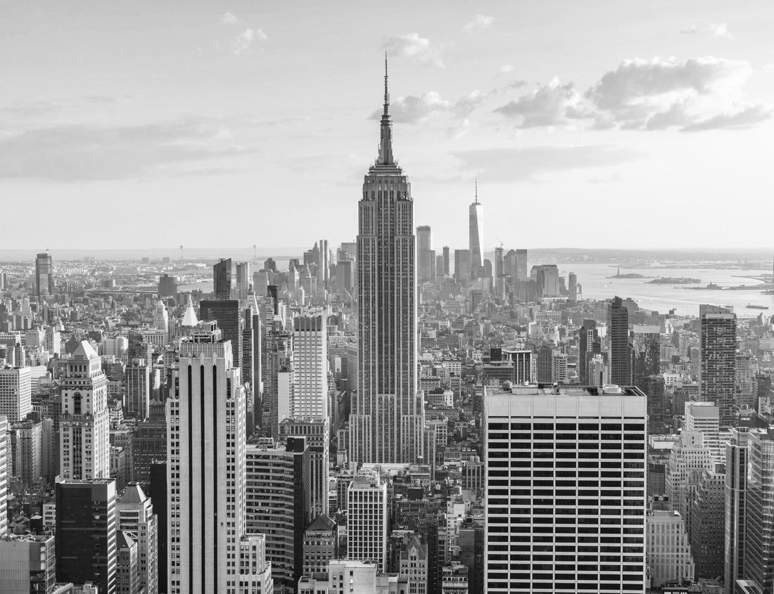 Noah Jigsaw Puzzle Aerial view of Bohinj lake in Julian Alps. Popular touristic destination in Slovenia. Bohinj Lake, Church of St John the Baptist. Triglav National Park, Julian Alps, Slovenia in black white 1000 pieces