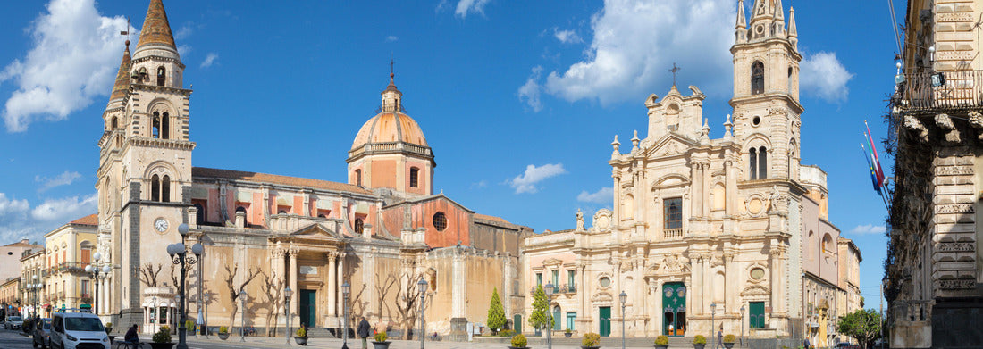 Noah Jigsaw Puzzle Acireale - The Duomo (Maria Santissima Annunziata) and the church Basilica dei Santi Pietro e Paolo panorama 1000 pieces