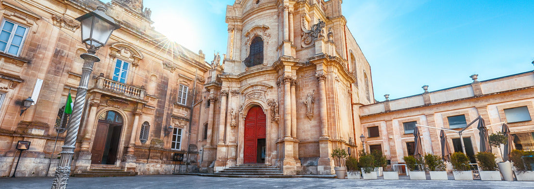 Noah Jigsaw Puzzle Architectural details of the church San Giuseppe. Historic center built in the late baroque style. Ragusa, Sicily, Italy panorama 1000 pieces