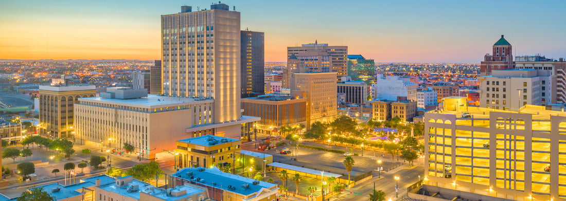Noah Jigsaw Puzzle El Paso, Texas, USA downtown city skyline at dusk with Juarez, Mexico in the distance panorama 1000 pieces