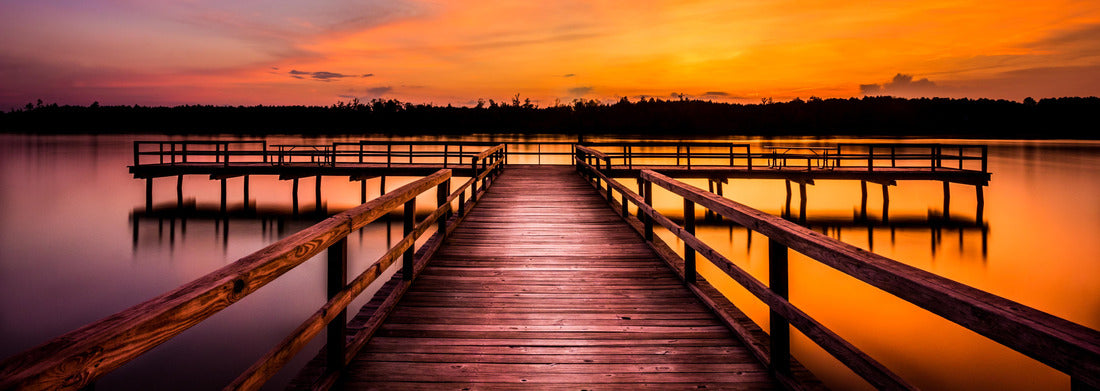 Noah Jigsaw Puzzle Evening at Elvis Presley Lake. Elvis Presley Lake is a 100-acre lake in Lee County, outside of Tupelo, Mississippi panorama 1000 pieces