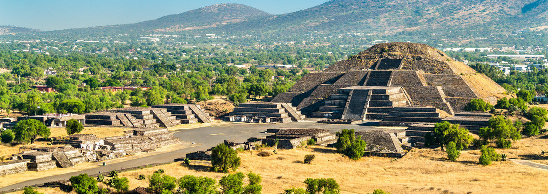 Noah Jigsaw Puzzle View of the Pyramid of the Moon at Teotihuacan. UNESCO world heritage in Mexico panorama 1000 pieces